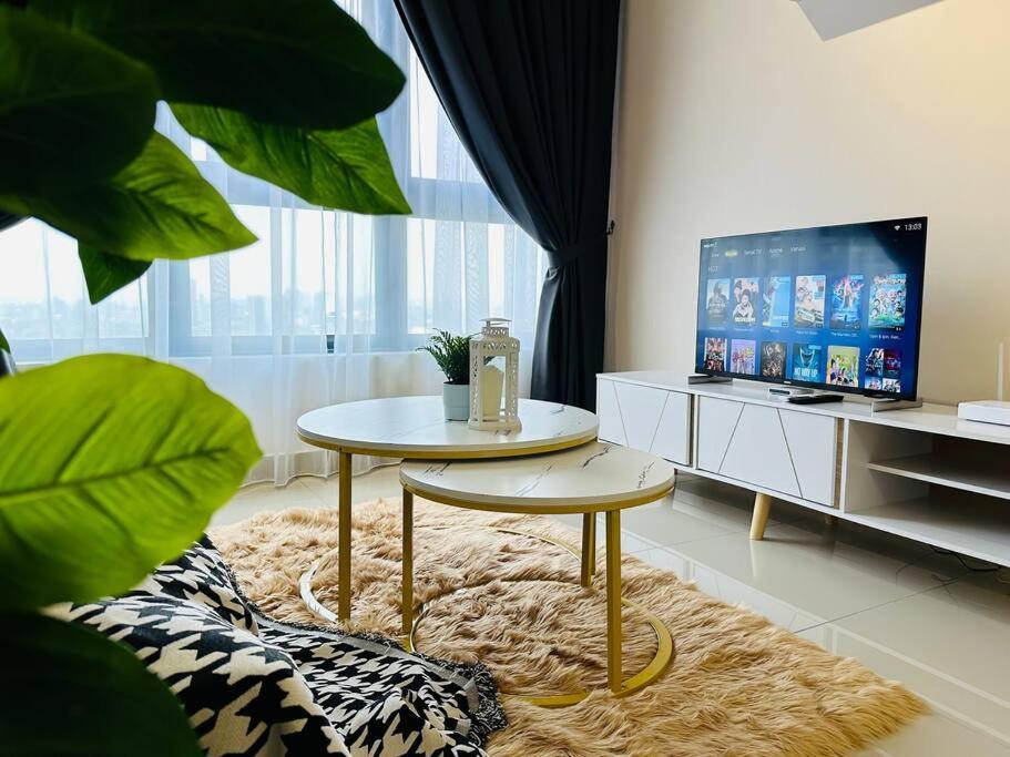 Apartment Mvb49#8pax Family 3 Velocity Mall Ikea