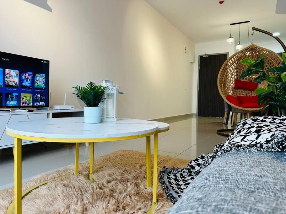 Apartment Mvb49#8pax Family 3 Velocity Mall Ikea *